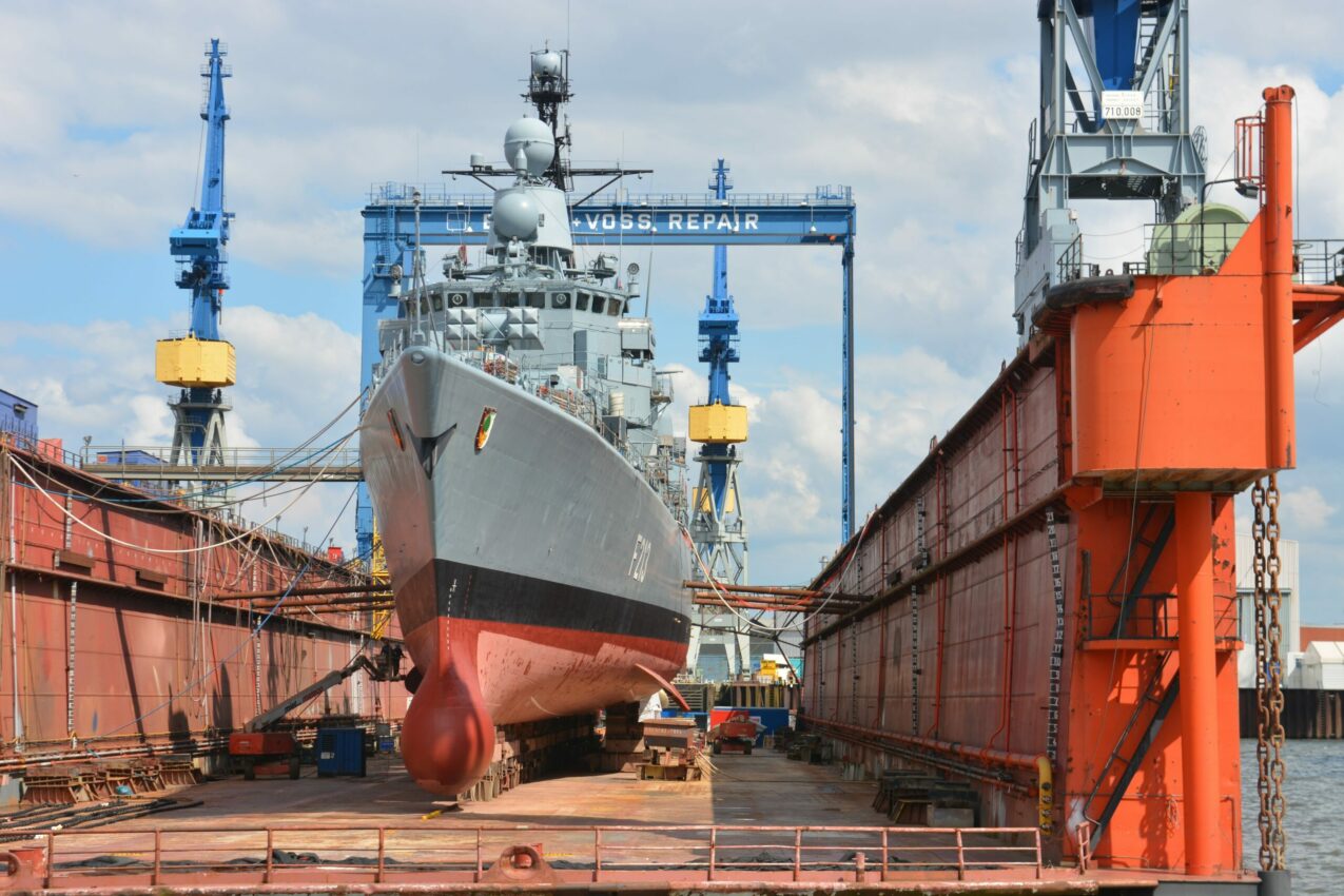 Shipyard 1555877 Min